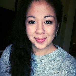 Meet your Posher, Desiree